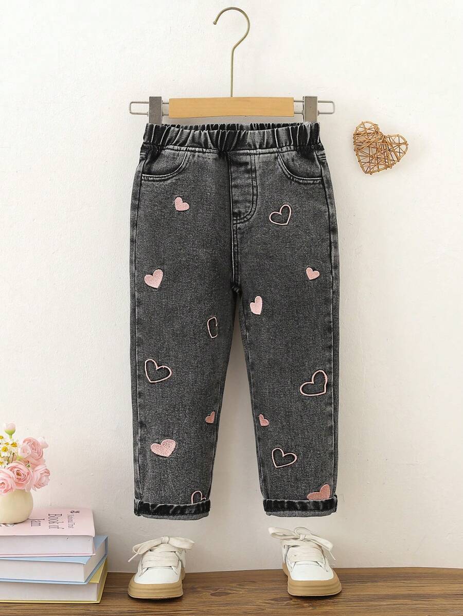 年轻女孩休闲宽松爱心刺绣可爱牛仔裤