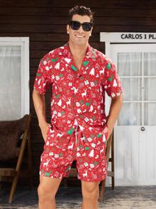 Manfinity VDAYZ Men's Christmas Tree Print Short Sleeve Shirt And Shorts Beach Suit Set
