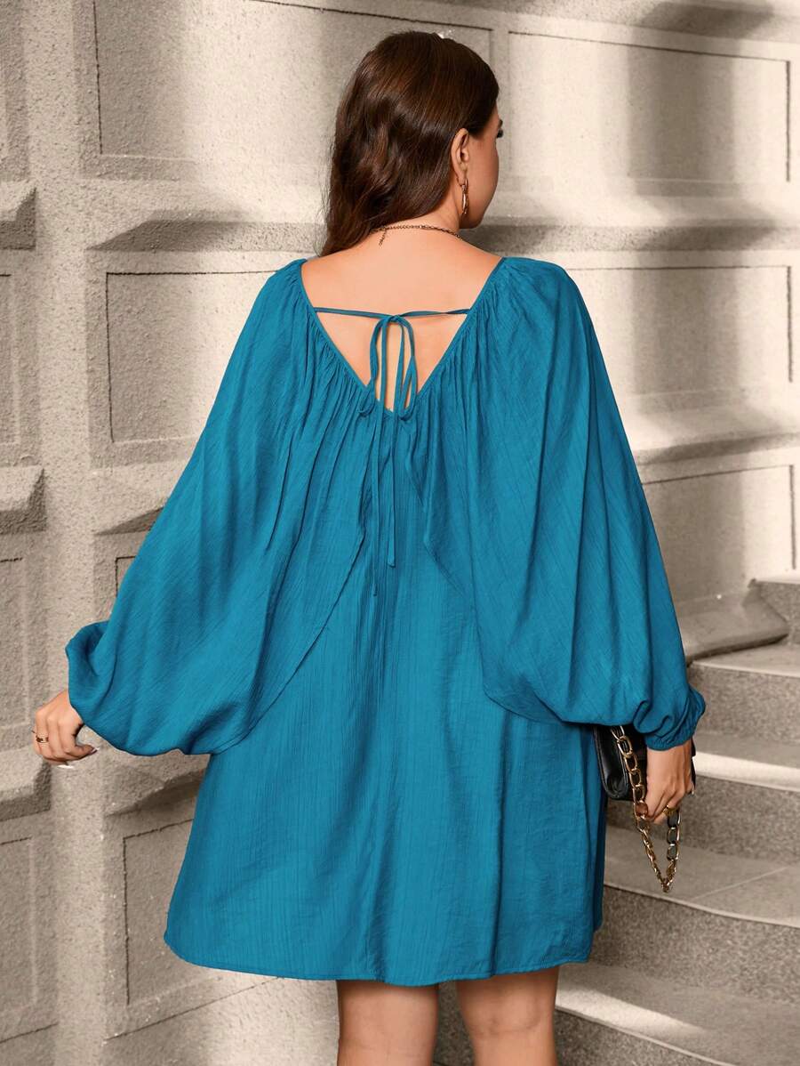 SHEIN Clasi Curved Plus Size  Casual Blue Solid Color Bat Sleeves Back V-Neck Butterfly Strap Loose A-Hem Dress, Casual And Romantic For Daily Use, Going Out, Suitable For Autumn And Winter - Blue - View 1