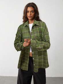 TRNVIE 1 pieza Camisa larga holgada de manga larga con botones y estampado de cuadros vintage para mujer, estilo universitario retro, otoño/invierno