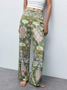 SHEIN X LOS FAVORITOS DE ANA GONZALEZ Maija Digital Print Green Single-Breasted Women's Pants, Suitable For Spring/Summer Vacation, Casual, St. Patrick's Day, Easter, Chinese New Year, Music Festivals