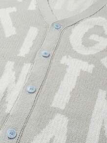 Manfinity Hypemode Cárdigan de punto casual de manga larga con botones y estampado de letras para hombre, para otoño e invierno - Gris Claro - Ver 3