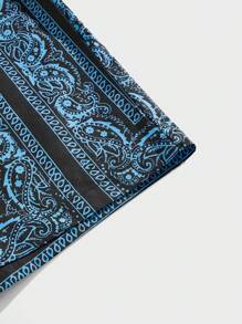 Manfinity BRENVOR 男士度假风格抽绳腰部佩斯利围巾印花短裤，夏季 - 藍色 - 查看 4