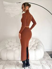SHEIN Unity Suéter de cuello alto y hombros rectos de manga larga con cintura elástica y falda con abertura frontal para mujer - Óxido marrón - Ver 2