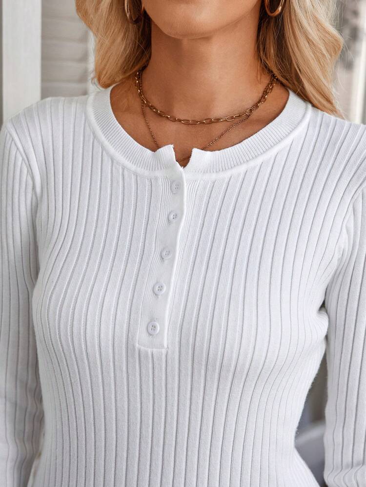 Women Half-Zip Round Neck Long Sleeve Fitted Sweater