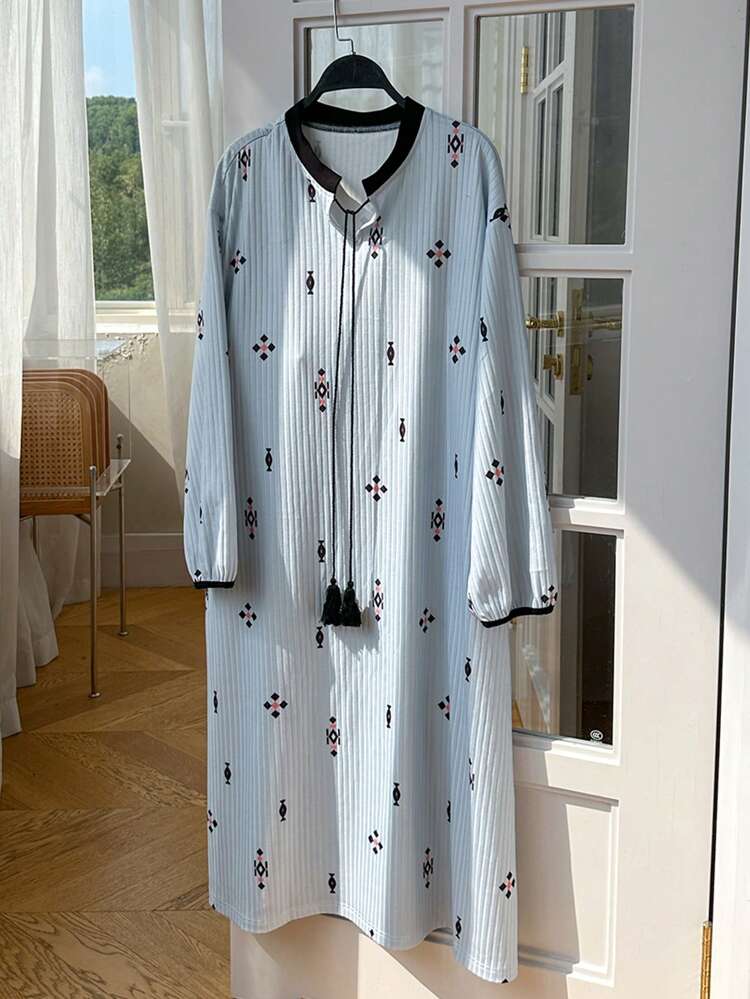 Loose Geometric Floral Print Color Block Stand Collar Night Gown Pajama