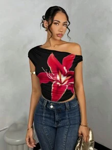 SHEIN BAE 女士紧身不对称褶皱短款上衣 - 紅色和黑色 - 查看 3