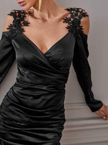 Aveloria Modichic French Ins-Style V-Neck Fitted Shiny Satin Splice Lace Shoulder Exposure Elegant Mid-Length Dress For Women, Autumn