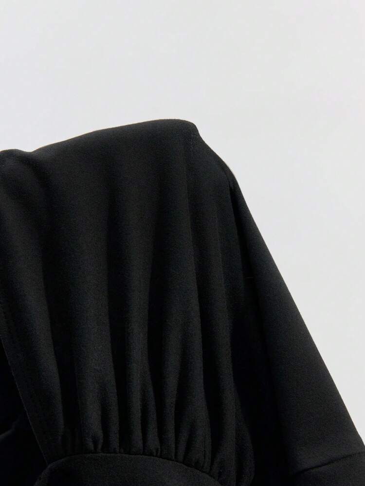 SHEIN Maija 여성 블랙 비대칭 넥 개더 조절 스트랩 숄더 스트랩 긴팔 캐주얼 핏 티셔츠 탑, 초봄 패션