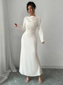 Chiquease 1 件女士优雅丝醋酸纤维缎面束腰露背吊带美人鱼下摆连衣裙长款女装 - 杏色 - 查看 4