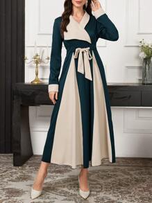 Mulvari Sukienka damska asymetryczna z długim rękawem i patchworkiem