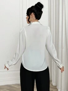 Modelyn 1 pièce Chemisier 3D floral élégant pour femmes pour le travail - Blanc - View 2