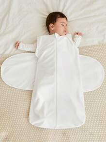 1 件新生儿柔软亲肤防惊吓双层睡袋爱心情人节