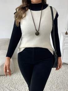 SHEIN LUNE 大码女式休闲撞色边宽松圆领蝙蝠袖针织上衣，适合夏季和秋季 - 彩色 - 查看 1