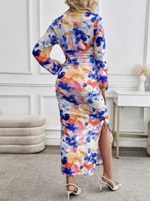 Chiquease Váy in hoa cổ chữ V tay đèn lồng tôn dáng, xếp ly eo gợi cảm - Nhiều màu - Xem 2