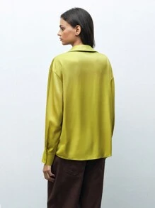Maija Camisa de manga larga con hombros caídos, de ajuste regular, textura de satén y unicolor, de uso versátil para el día a día, otoño/invierno - Mostaza Amarilla - Ver 5