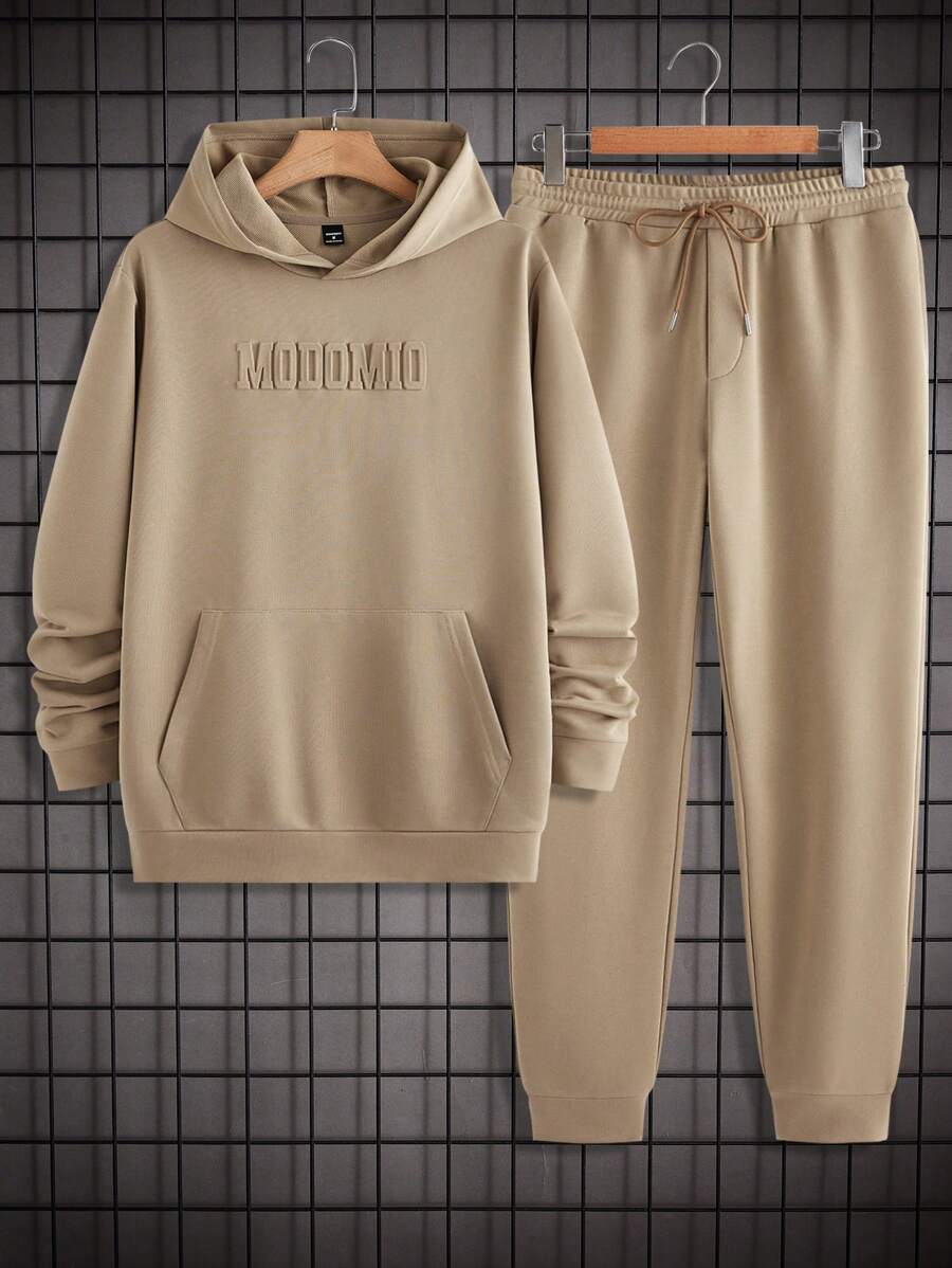 Manfinity VCAY 2 件男士字母印花宽松落肩连帽衫套装，温暖冬季服装
