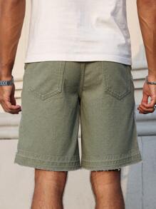 Manfinity Homme Men's Graphic Printed Pocket Raw Hem Casual Denim Shorts - Green - View 2