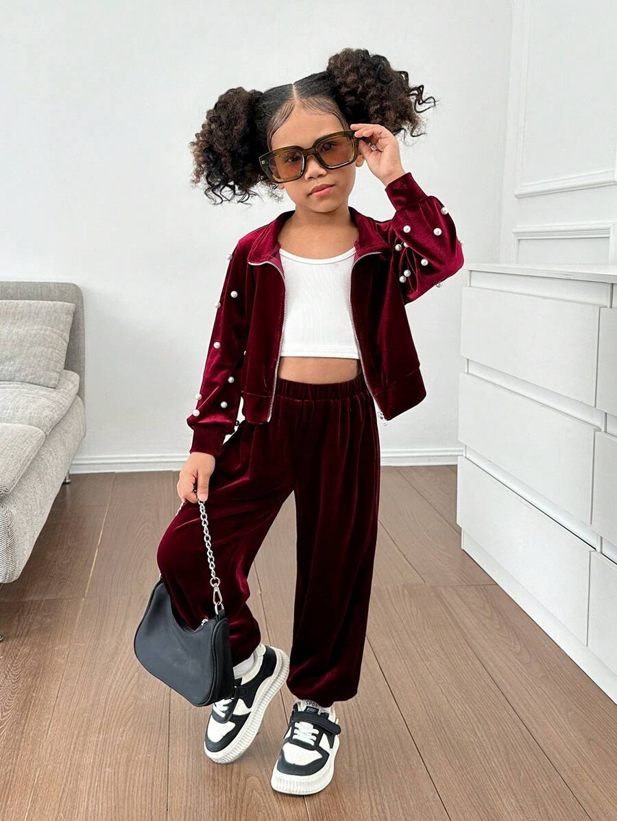 SHEIN 2 件套年轻女孩和幼儿女孩珍珠装饰天鹅绒运动衫搭配天鹅绒裤子的运动衫，女孩休闲秋冬装 - 紅色 - 查看 1