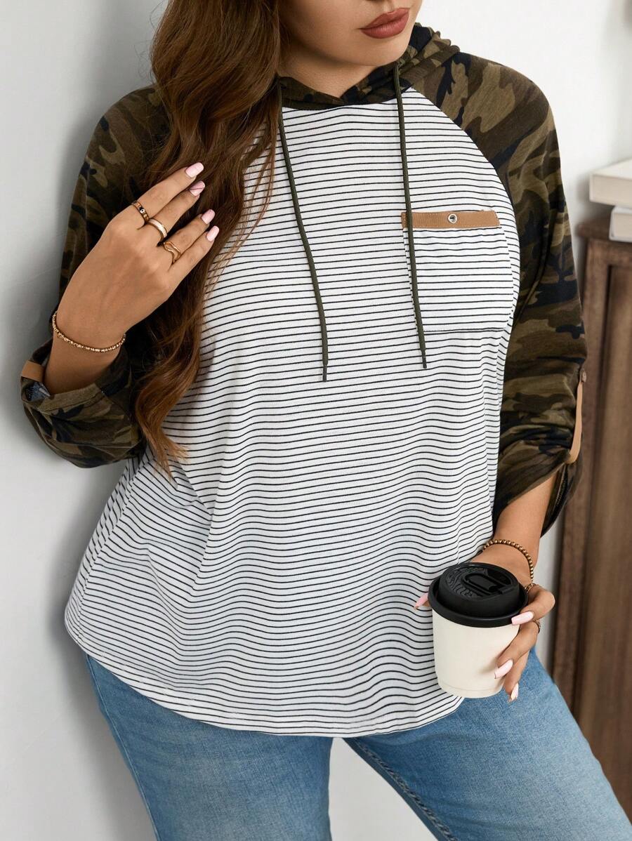 SHEIN LUNE Plus Size Women's Spring & Fall Striped Contrast Camo Drawstring Hooded Casual T-Shirt Holiday - Multicolor - View 1