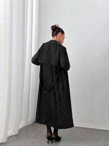 SHEIN SXY Abrigo trench de estilo callejero a rayas en blanco y negro, para otoño/invierno