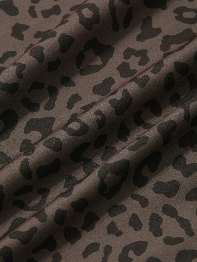 1pc Women Casual Round Neck Leopard Print Long Sleeve T-Shirt Cheetah Print