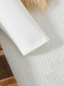 2 pezzi/set Outfit casual di moda per ragazze pre-adolescenti, composto da una maglietta a girocollo elasticizzata di colore unito + pantaloni salopette in pile a quadri - Bianco - Visualizzare 5