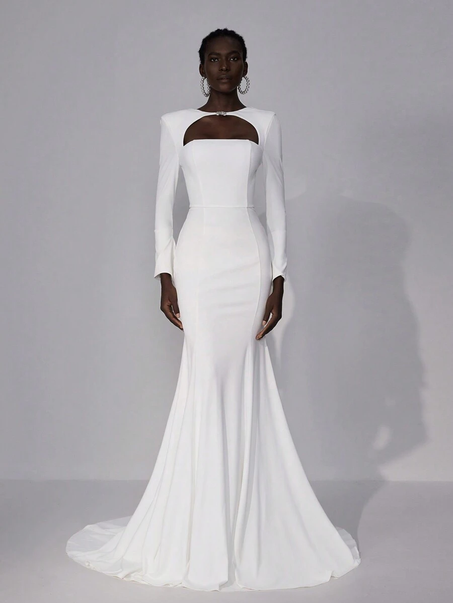 Elitara Elegant White Tube Long Flare Sleeve Round Neck Backless Rhinestone Decor Mermaid Wedding Dress, Bridal Dress,Bride