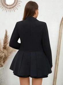 SHEIN LUNE Plus Size Slim Fit A-Line Blazer With Lapel Collar Thanksgiving Outfit Women New Years Women Outfit Winter Dresses Winter Clothes Women Rave Outfits
