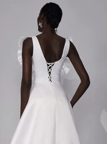 SHEIN Belle Elegant And Gorgeous Beige Luxury V-Neck 3D Three-Dimensional Flower Ruffle Sleeves Glossy Satin Gathered Large A-Slit Slit Dress Suitable For Wedding Events Bachelor Party Holiday Dance Honeymoon Wedding Dress, White Bridal Dress