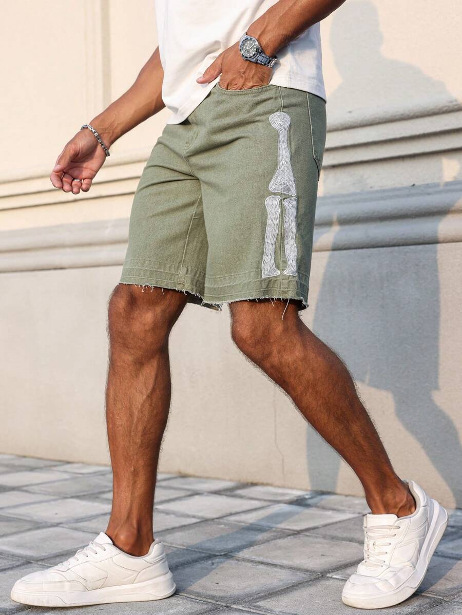 Manfinity Homme Men's Graphic Printed Pocket Raw Hem Casual Denim Shorts - Green - View 1