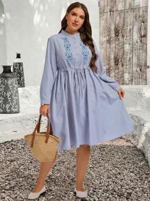 EMERY ROSE 大码女式几何图案条纹印花立领长袖乡村休闲连衣裙，冬季女装 - 彩色 - 查看 1