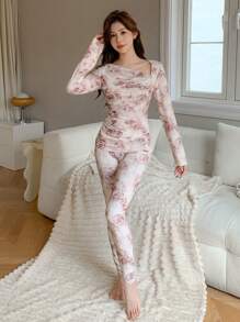 DAZY 花卉印花不对称领口设计修身睡衣套装 - 咖啡棕 - 查看 3