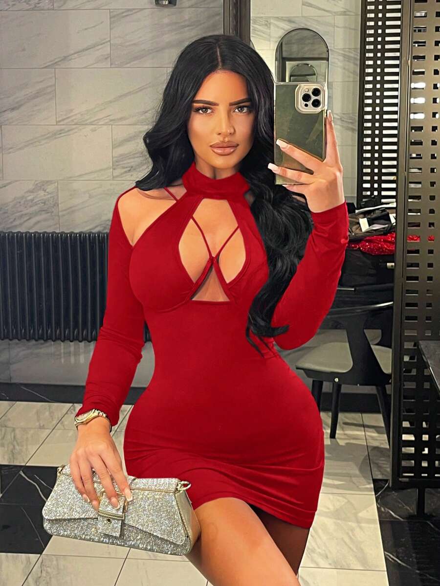 SHEIN SXY Vestido ajustado asimétrico y calado para una cita sexy - Burdeos - Ver 1