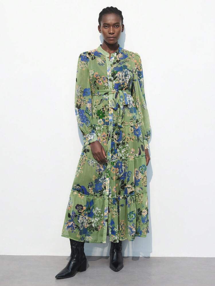 SHEIN Maija Floral Print V-Neck Long Sleeve Green Dress For Women, Casual Vacation Stylish Versatile, Spring/Summer Romantic, Fashion, Versatile; Suitable For Summer Vacation, Comfortable, Bohemian Style, Beach Wear, Swimsuit Cover-Up, Stylish, Elegant, Casual, , Simple Daily Wear, Country Style, Essential, Solid Color, Holiday Casual, Decent, Single Lady, Ideal For Vacation Elegant Fashion Business Casual Woman Going Out Tops Graduation Outfit European Summer Hawaii Outfits Women Summer Dresses For Women Streetwear Women Stockholm Style Teacher Outfits For Women