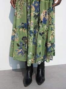 Maija 女士花卉印花 V 领长袖绿色连衣裙，休闲度假时尚百搭，春夏