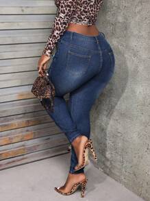 Slaydiva 女士时尚破洞口袋紧身休闲牛仔裤 - 深色水洗藍 - 查看 7