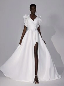 SHEIN Belle Elegant And Gorgeous Beige Luxury V-Neck 3D Three-Dimensional Flower Ruffle Sleeves Glossy Satin Gathered Large A-Slit Slit Dress Suitable For Wedding Events Bachelor Party Holiday Dance Honeymoon Wedding Dress, White Bridal Dress