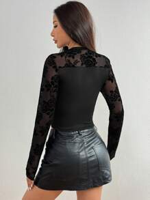 Chiquease 1 pezzo Maglietta casual da donna a maniche lunghe, con scollo tondo, con inserti in pizzo e tinta unita - nero - Visualizzare 2