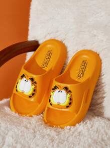 GARFIELD X SHEIN Children's Cute Kitty Pattern EVA Slippers, Lightweight And Comfortable For Home, Bathroom, And Outdoor Use