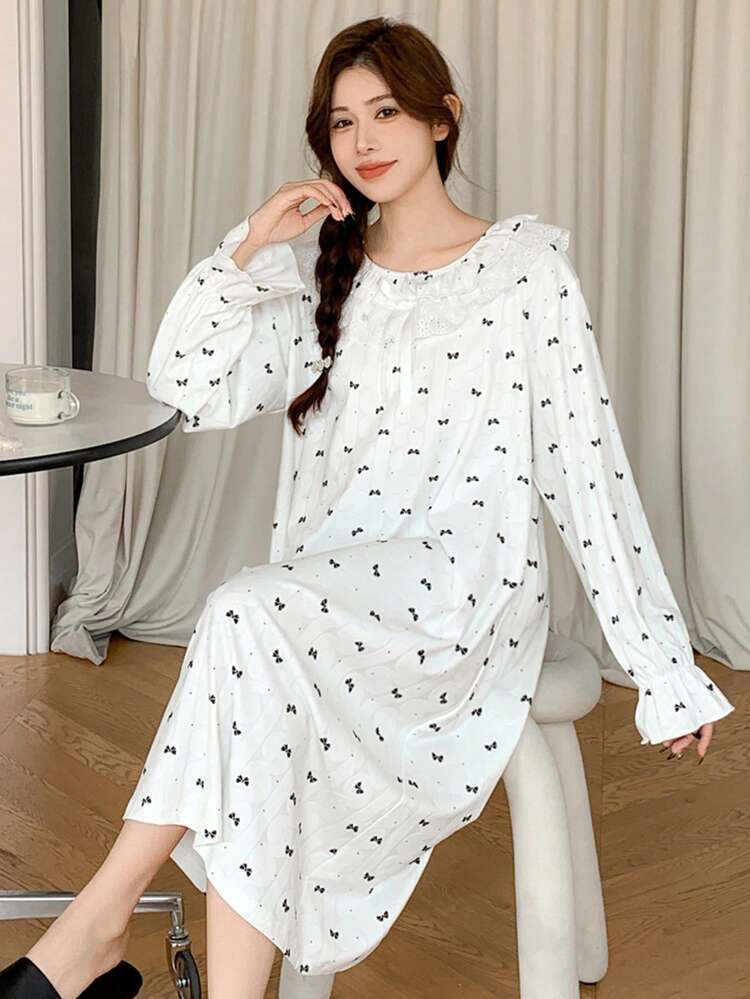 Textured Knit Fabric Butterfly Print Trim Collar Nightgown Pajama