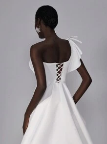 Elitara Elegant, Gorgeous, Luxurious Beige Ruffled One-Shoulder High-Low Backless Suspender Satin Gathered Slit With Large Hem Train Suitable For Wedding Events Bachelor Party Holiday Prom Wedding Dress, White Bridal Dress