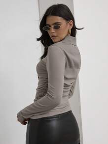 COSMINA Women Autumn Minimalist Pleated Zip-Up Fitted Long Sleeve Blouse - Grey - View 2