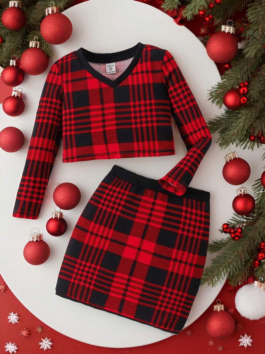 SHEIN Bộ trang phục áo phông và váy kẻ caro đỏ cổ chữ V dễ thương và cổ điển cho bé gái, phải có, đa năng, phù hợp cho mẹ, con gái và chị em gái, tuyệt vời cho trang phục thường ngày và trang phục đi học hàng ngày vào mùa thu và đông, cho Giáng sinh, trang phục dự tiệc, thời trang cho bé gái - Nhiều màu - Xem 1