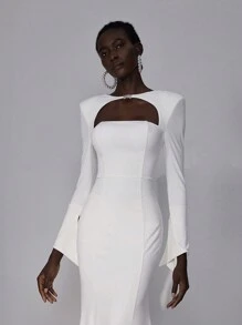 Elitara Elegant White Tube Long Flare Sleeve Round Neck Backless Rhinestone Decor Mermaid Wedding Dress, Bridal Dress,Bride