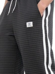 Manfinity Homme Pantalón de chándal casual para hombre con cintura con cordón y detalles a rayas en bloques de color - Gris Oscuro - Ver 4