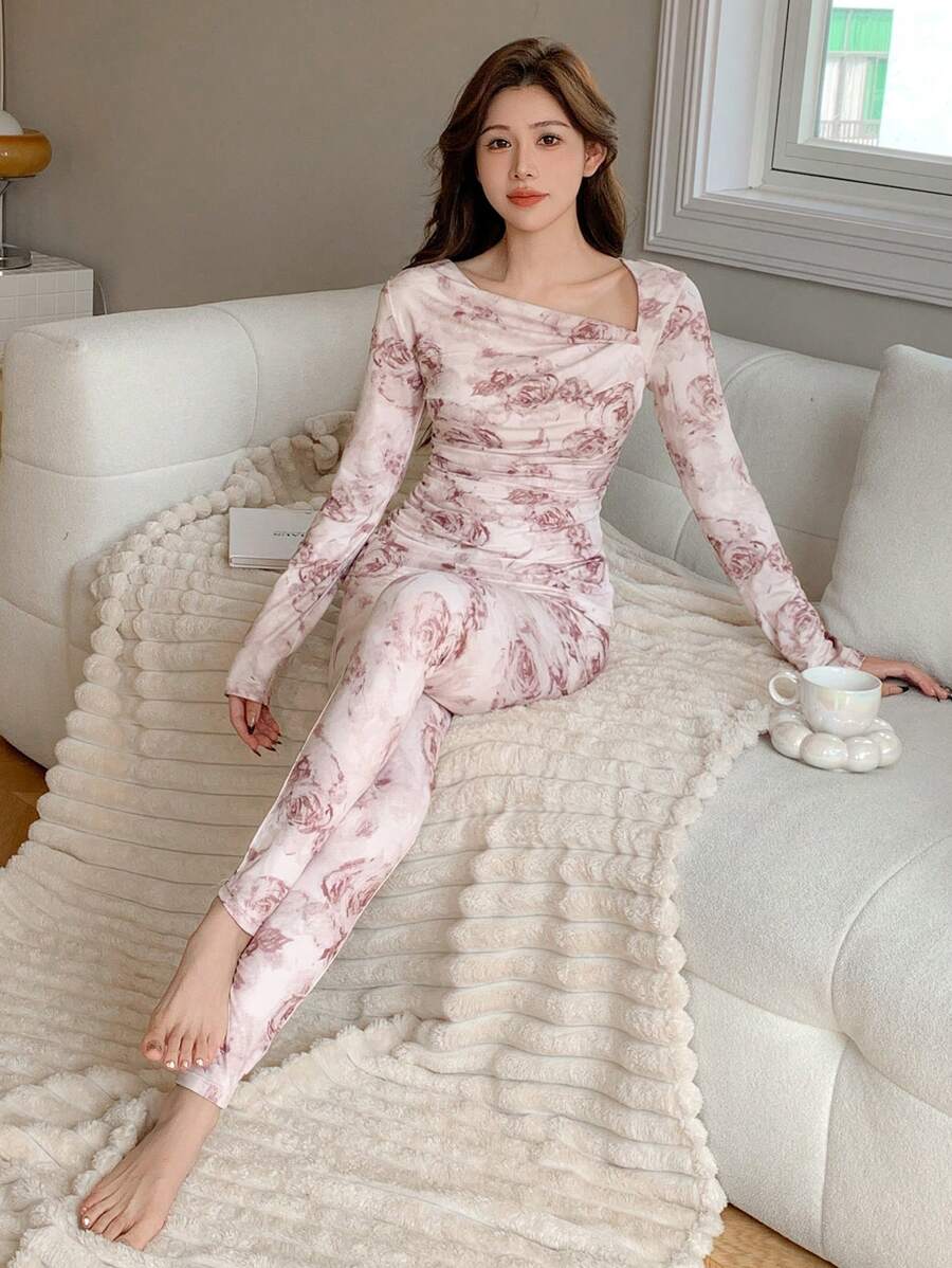 DAZY 花卉印花不对称领口设计修身睡衣套装 - 咖啡棕 - 查看 1