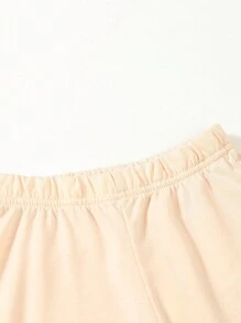 6pcs/Pack The Three Pieces Baby Boy Basic Set Includes Three Sets Of Clothes In Apricot Brown And Green To Meet The Baby's Daily Dressing Needs. Each Set Features A Clean Design And High-Quality Fabrics To Ensure Comfort And Functionality. Different Colors Allow Babies To Show Different Styles On Different Occasions, Which Is Both Cute And Fashionable.