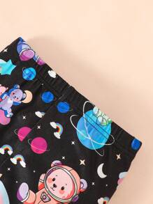 SHEIN 2 件装少女可爱宇航员熊与星球印花圆领长袖 T 恤和柔软贴身睡裤套装，舒适秋冬季