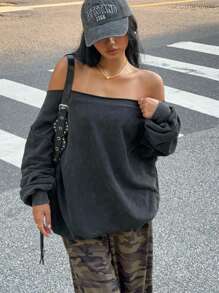 Muchica 1st Dames Distressed Off Shoulder Losse Sweatshirt, Lange Mouw Tops